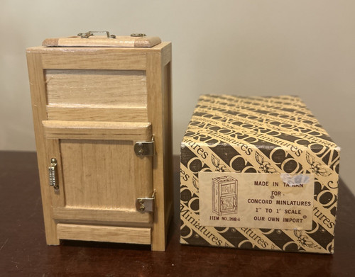 Vintage concord dollhouse - vintage,