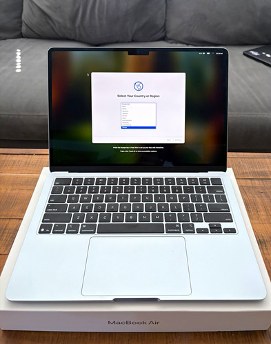 2025 macbook air - 13", 256gb