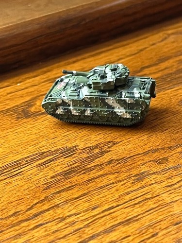 Micro machines m2a2 bradley - micro,