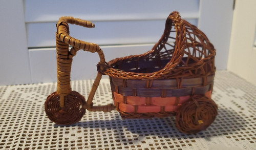 Vtg wicker tricycle - vtg, basket