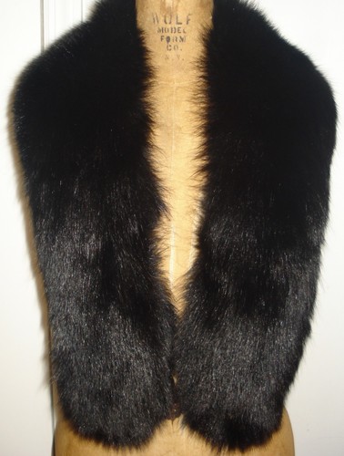 Gorgeous black fox fur scarf - black,