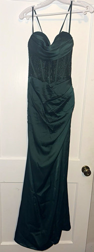 Alora design green - alora,