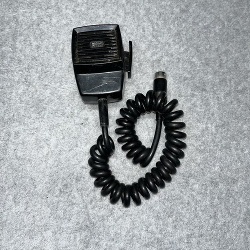 Realistic dynamic hand held - realistic,