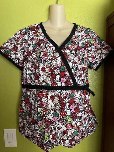 Koi tokidoki scrub top - tokidoki,