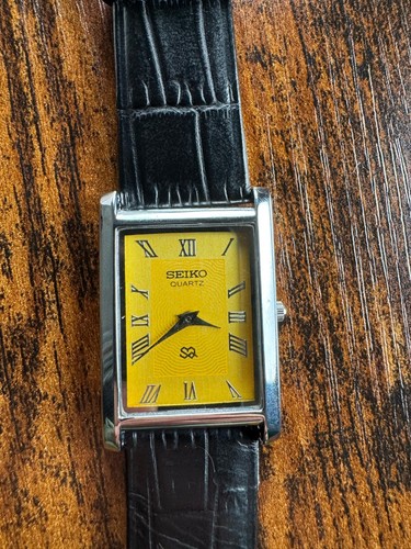 Vintage seiko slim tank quartz - vintage,