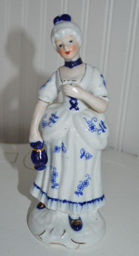 Vtg porcelain blue white - vtg,