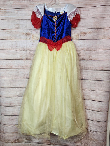 Authentic disney store snow - disney,