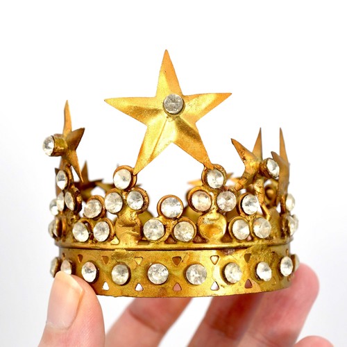 Small santos crown - 2.75",