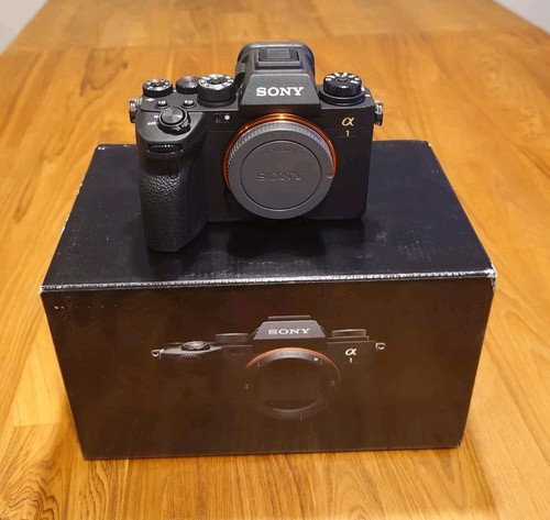 Sony alpha 50mp mirrorless - alpha,
