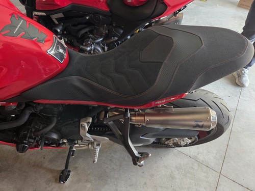 Ducati supersport seat like - supersport,