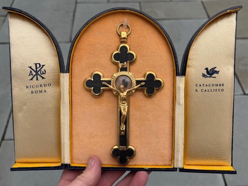 Vintage reliquary crucifix - reliquary,