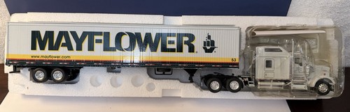 Tonkin scale mayflower - tonkin,