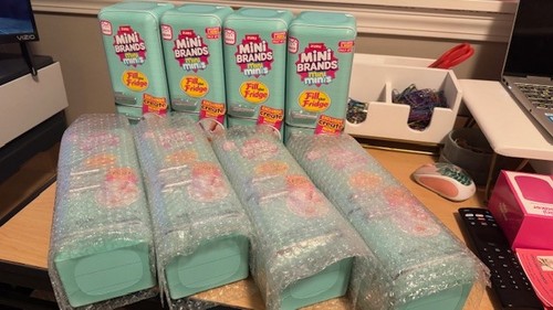 Zuru mini brands fill the - mini,