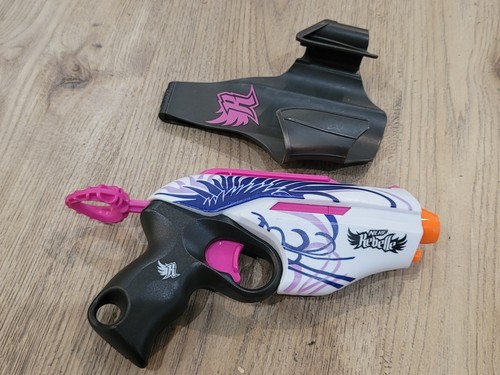 Nerf dart gun - dart, pink