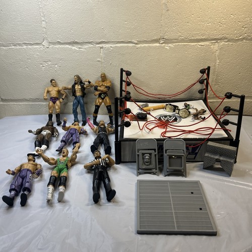 Lot wwe action figures - wwe, with