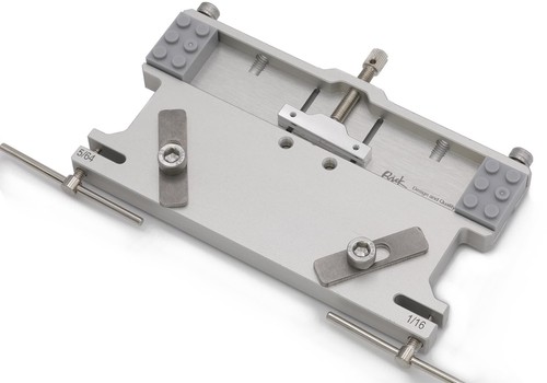 Flat anvil block for metal - for,