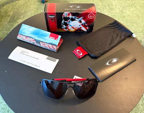 New oakley ducati inmate - *new*, /