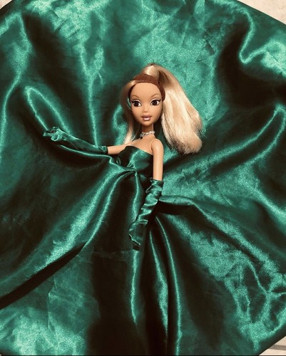 Ariana grande doll grammys - grande,
