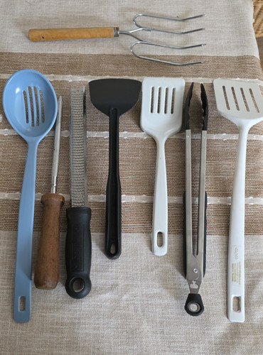 Lot kitchen utensils - of,