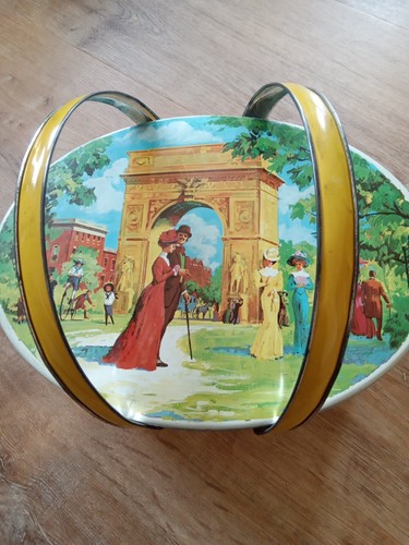 Vtg sewing basket - vtg,