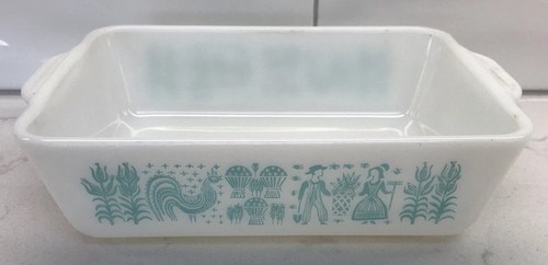 Vintage pyrex turquoise - turquoise, amish