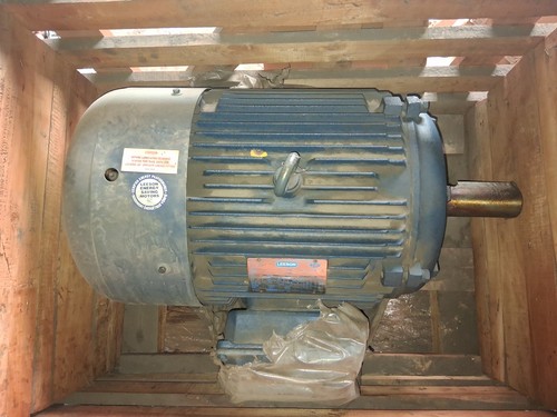 Leeson 25hp electric - electric, motor