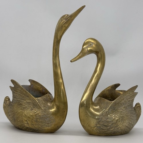 Vintage solid brass swan - brass,