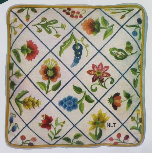 Vintage crewel pillow kit elsa - pillow,