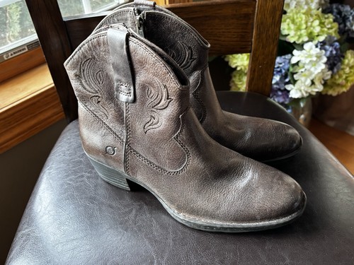 Born women riven brown - women's,