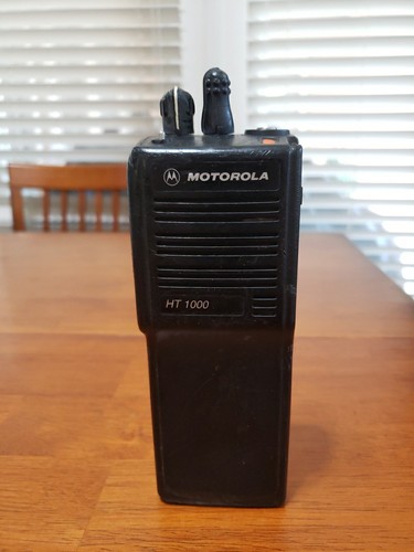 Look motorola ht1000 uhf - **look**motorola,