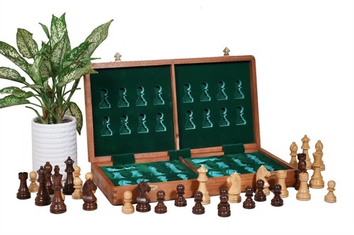 Portable wooden folding chess - folding,