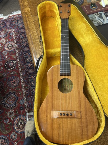 Kamaka tenor koa ukulele gold - kamaka,