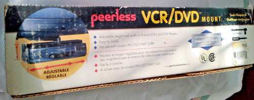 Peerless black vcr dvd - pm-47, vcr/dvd