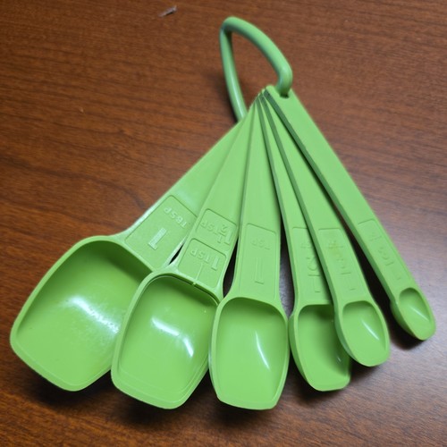 Vintage tupperware green - vintage,