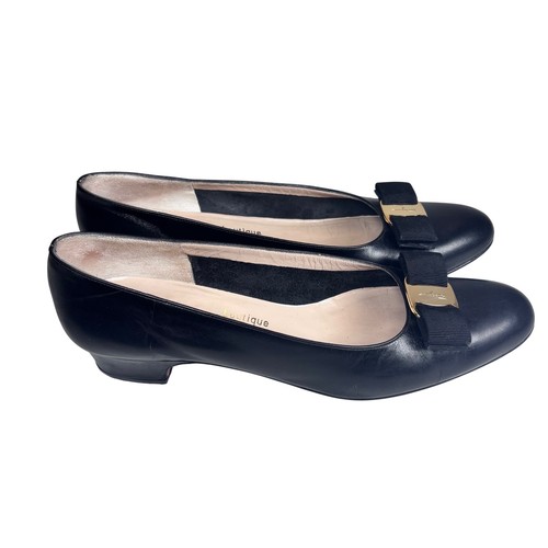 Salvatore ferragamo vara pumps - salvatore,