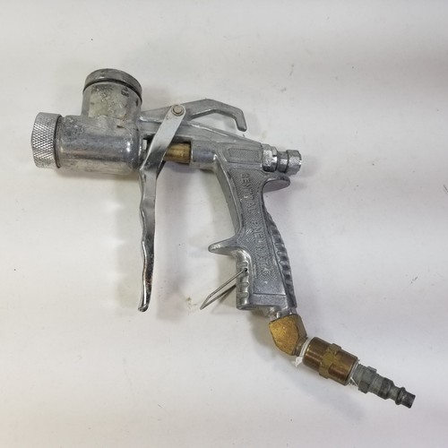 Central pneumatic professional - central,