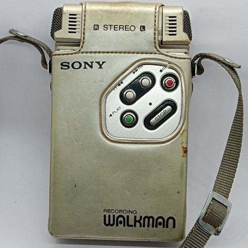Sony walkman cassette - sony, r