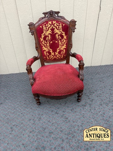 67682 victorian carved walnut - victorian,