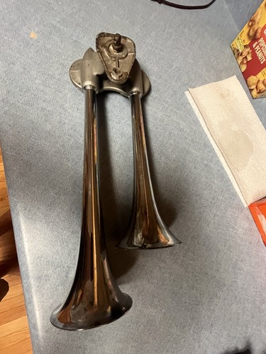 Vintage hadley double - vintage, horn