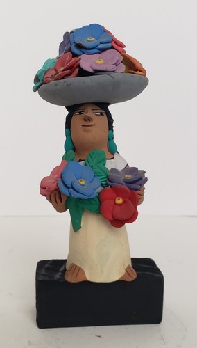 Josefina aguilar flower seller - josefina,