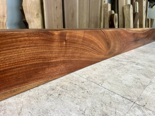 Swirled grain walnut - swirled,