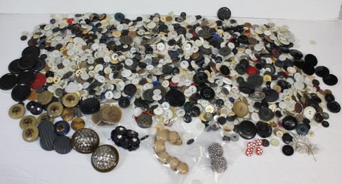 Huge vtg button - huge, lot