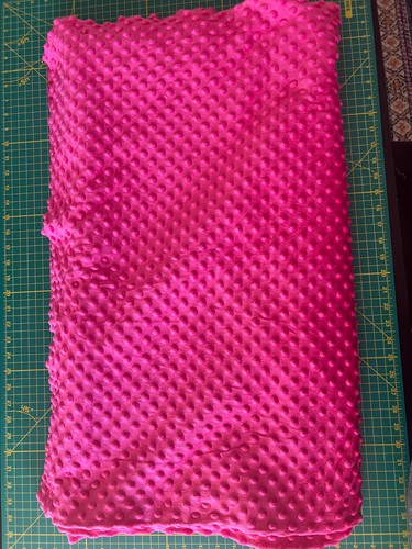 Yds hot pink minky dot - 4,