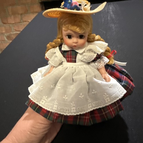 Vintage madame alexander - vintage,