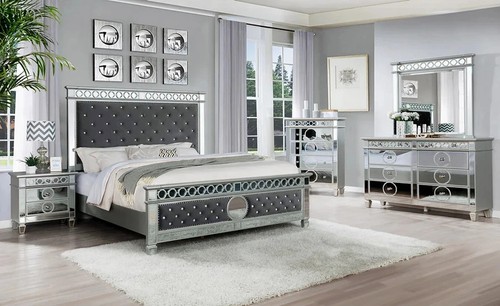 New 5pc gray velvet queen - new,