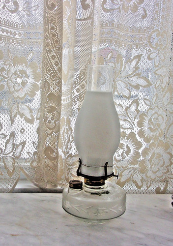 Old pattern peg glass font - ,
