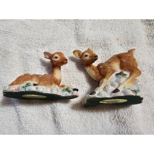Collection deer figurines - k's,