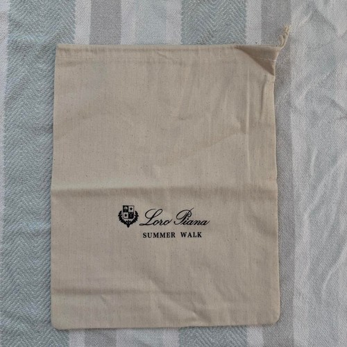 Loro piana summer walk - , dust