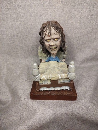 Neca the exorcist - the, regan