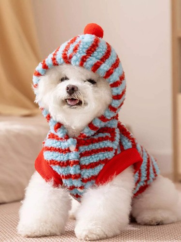 Striped hooded plush - striped,